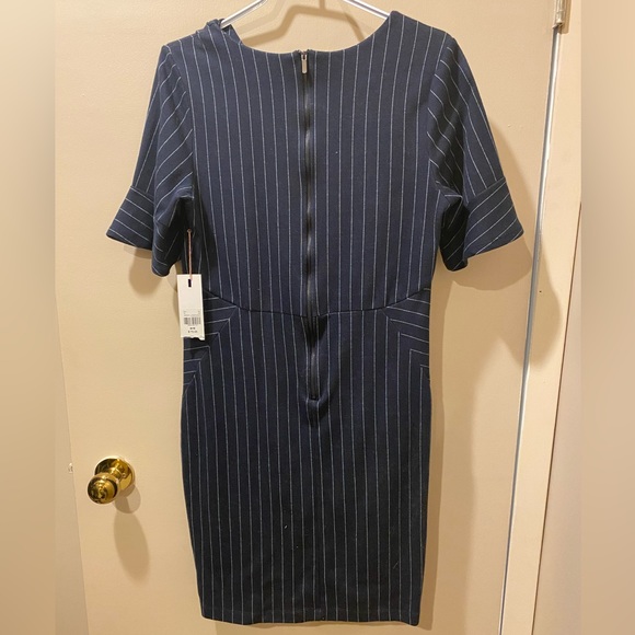 Dex The Suit Shop New York Dress - Picture 3 of 7